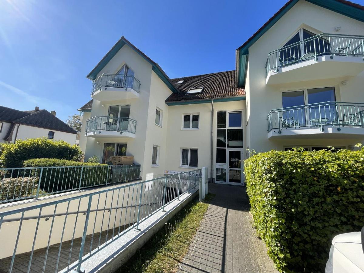 Apartment Arielle Mit Terrasse Цемпин Екстериор снимка